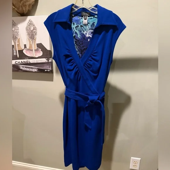 Cache Royal Blue Cap sleeve V-neck Belted Dress Size 12/Large - Picture 8 of 10